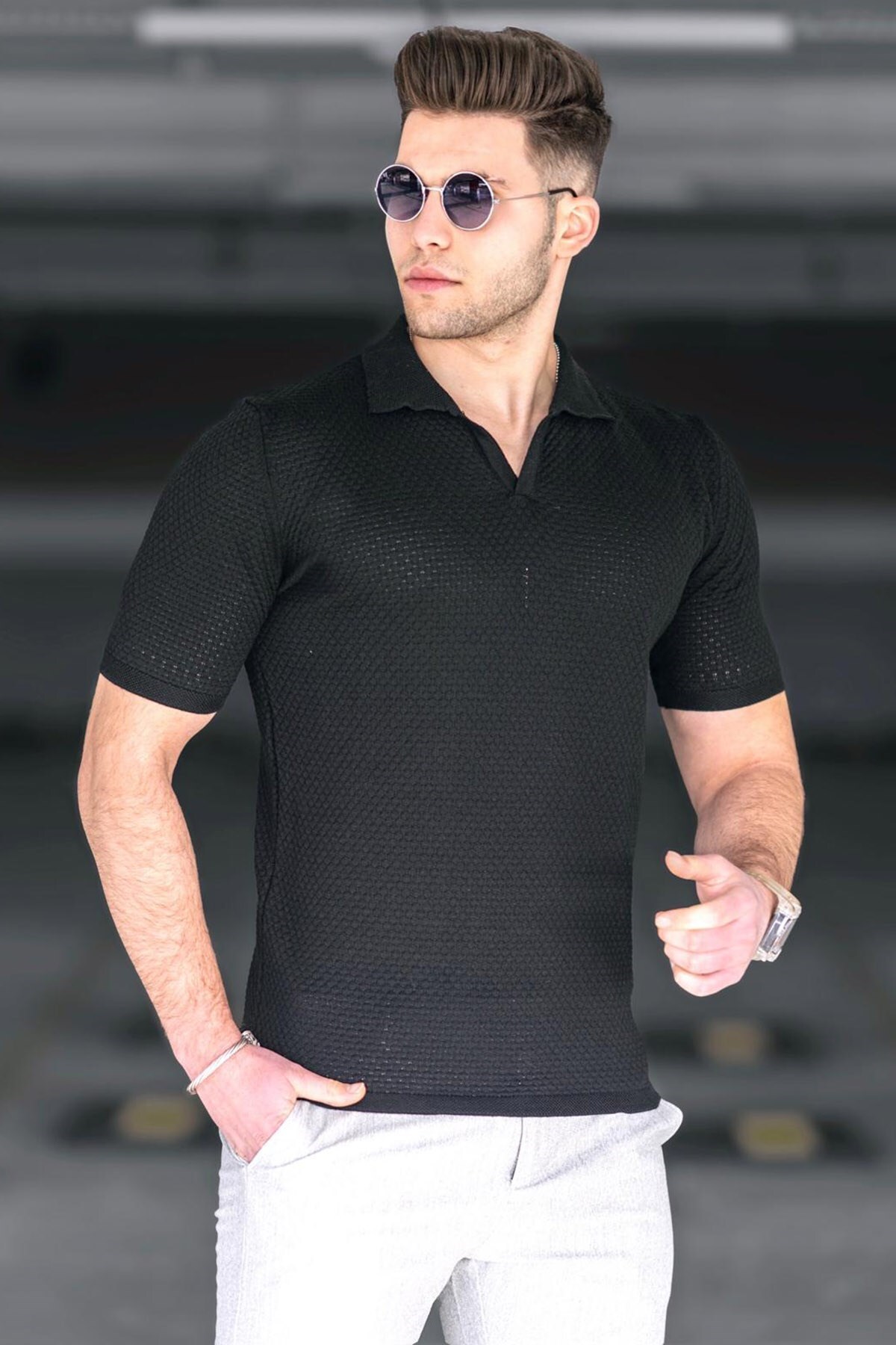 Levně Madmext Black Polo Neck T-Shirt 5074
