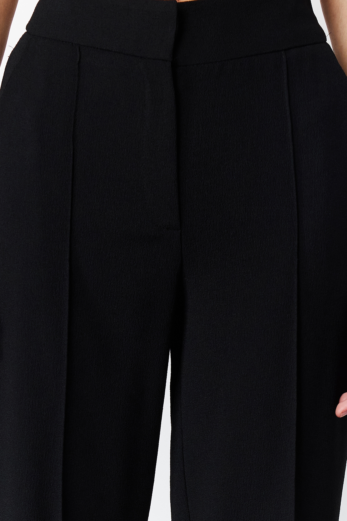 Trendyol Black Cigarette Ribbed Woven Trousers