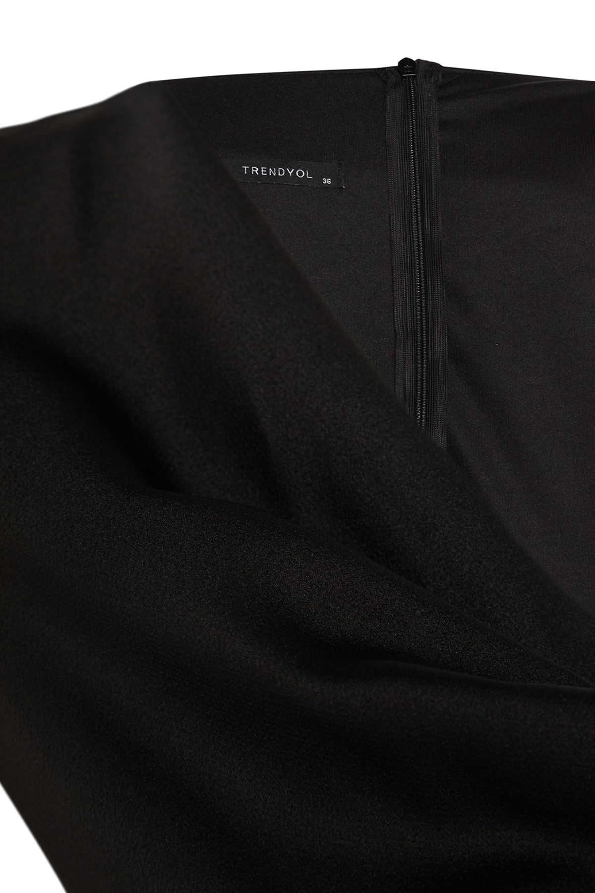 Rochie de seara detaliata trendyol off the shoulder din satin negru