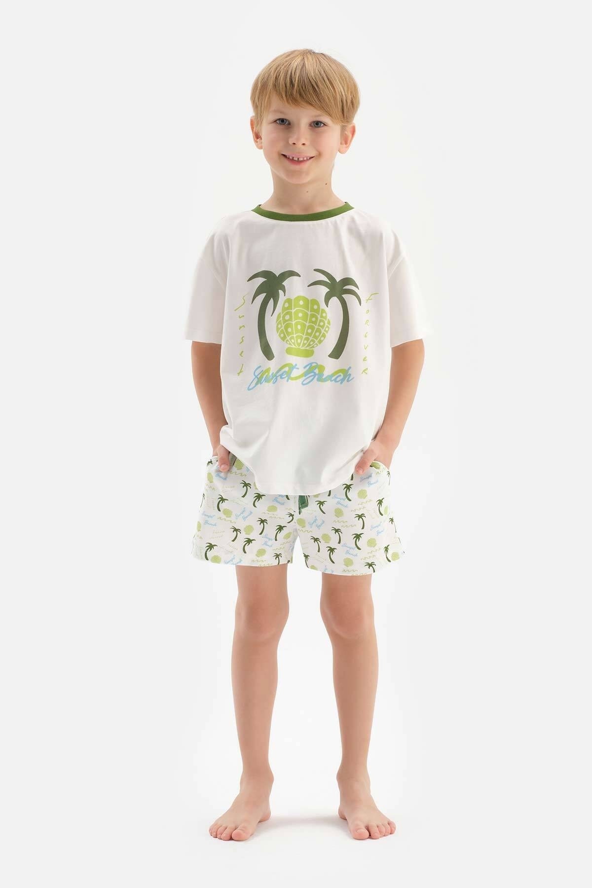 Levně Dagi Boy White Palm Printed Shorts Pajamas Set