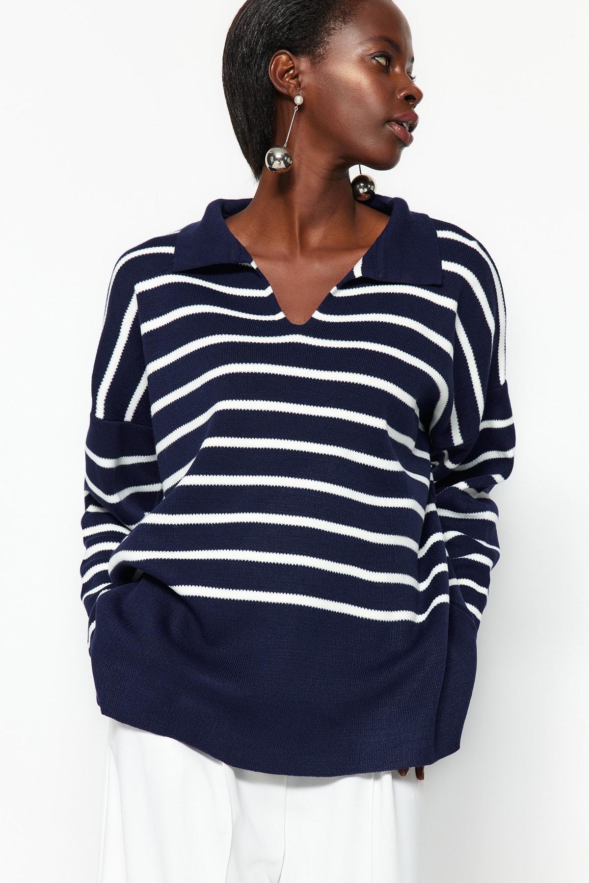 Trendyol Navy Wide Pattern Striped Knitwear Sweater