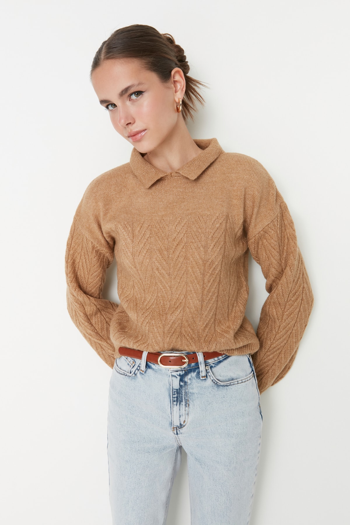 Trendyol Camel Wide Fit Soft Textured Braids Knitwear Sweater