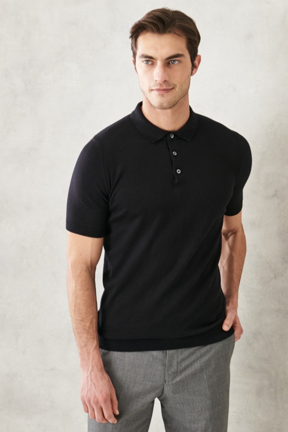 ALTINYILDIZ CLASSICS Men's Black Standard Fit Regular Cut 100% Cotton Polo Neck Knitwear T-Shirt