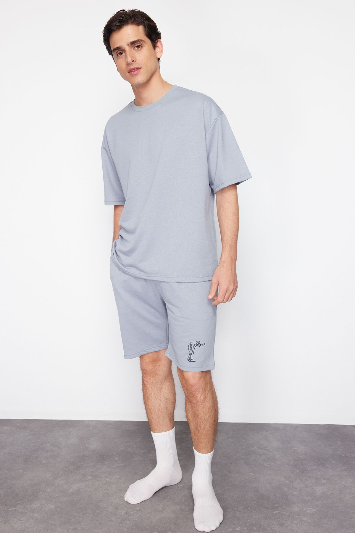 Trendyol Gray Oversize Printed Knitted Pajama Set with Shorts