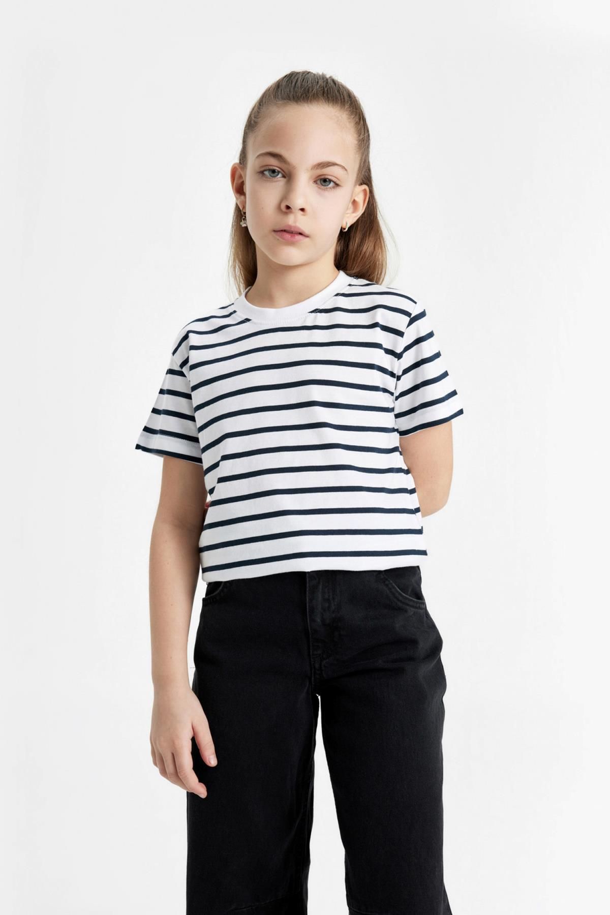 DEFACTO Girls' Striped Short Sleeve T-Shirt