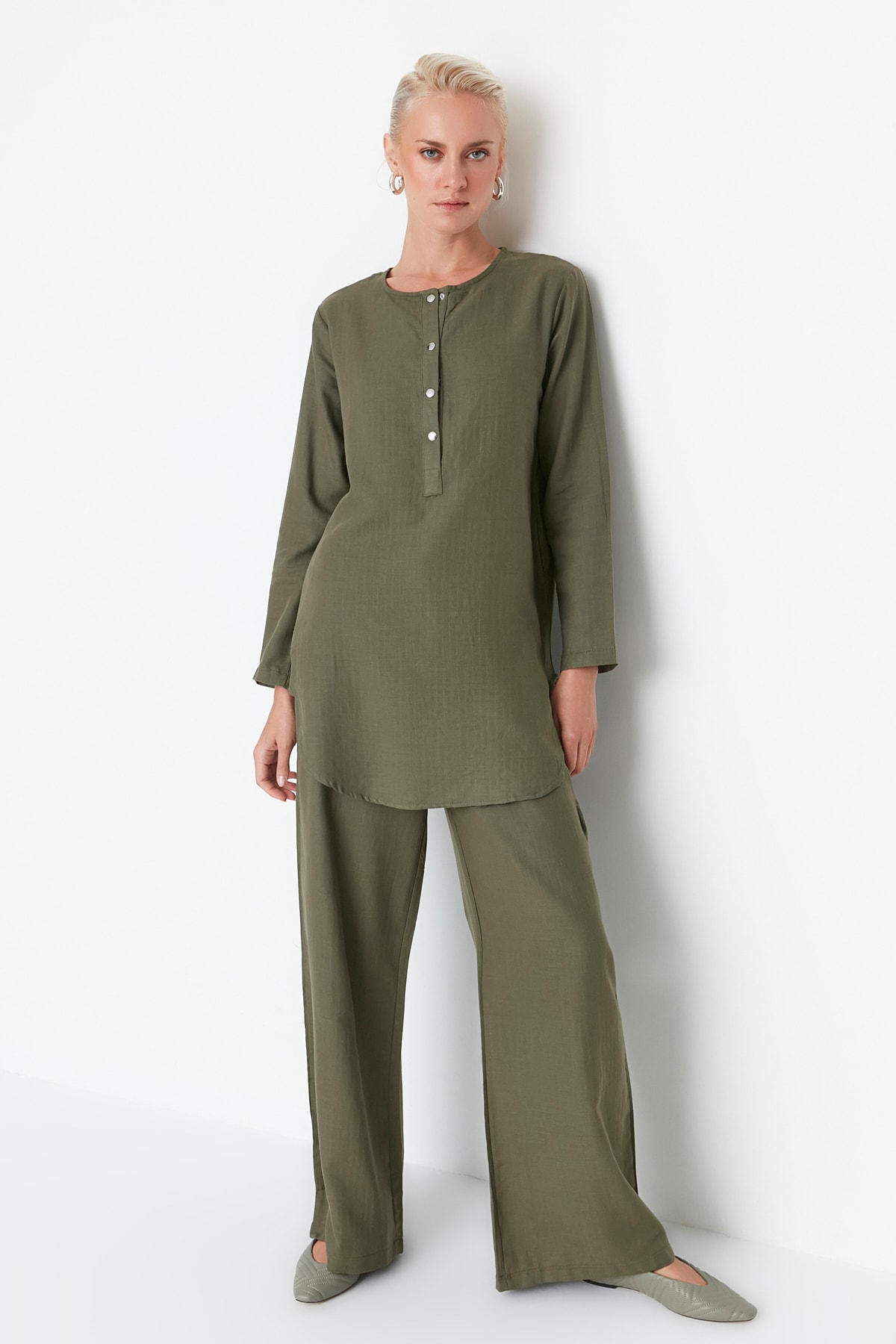 Trendyol Two-Piece Set - Khaki - Regular fit