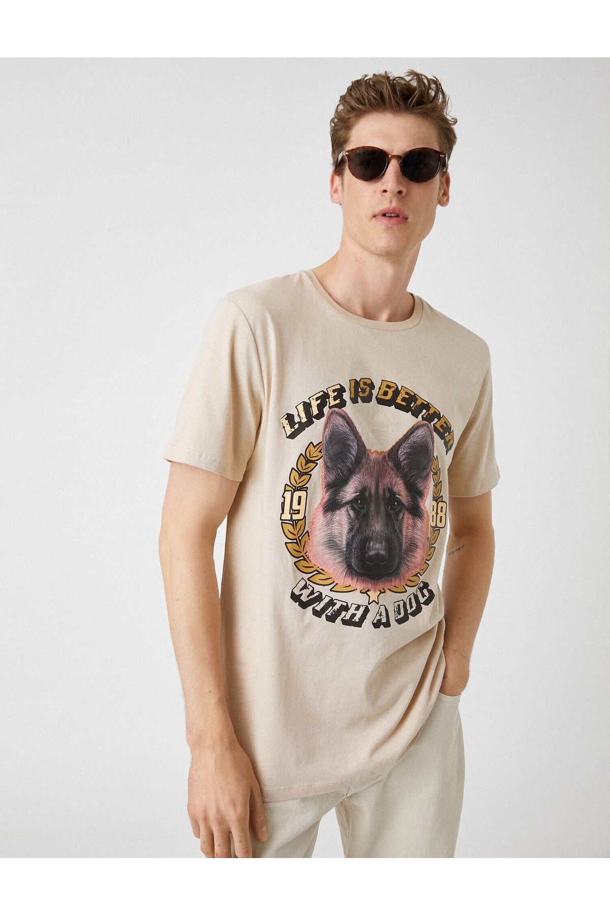Levně Koton German Shepherd Dog Printed T-Shirt