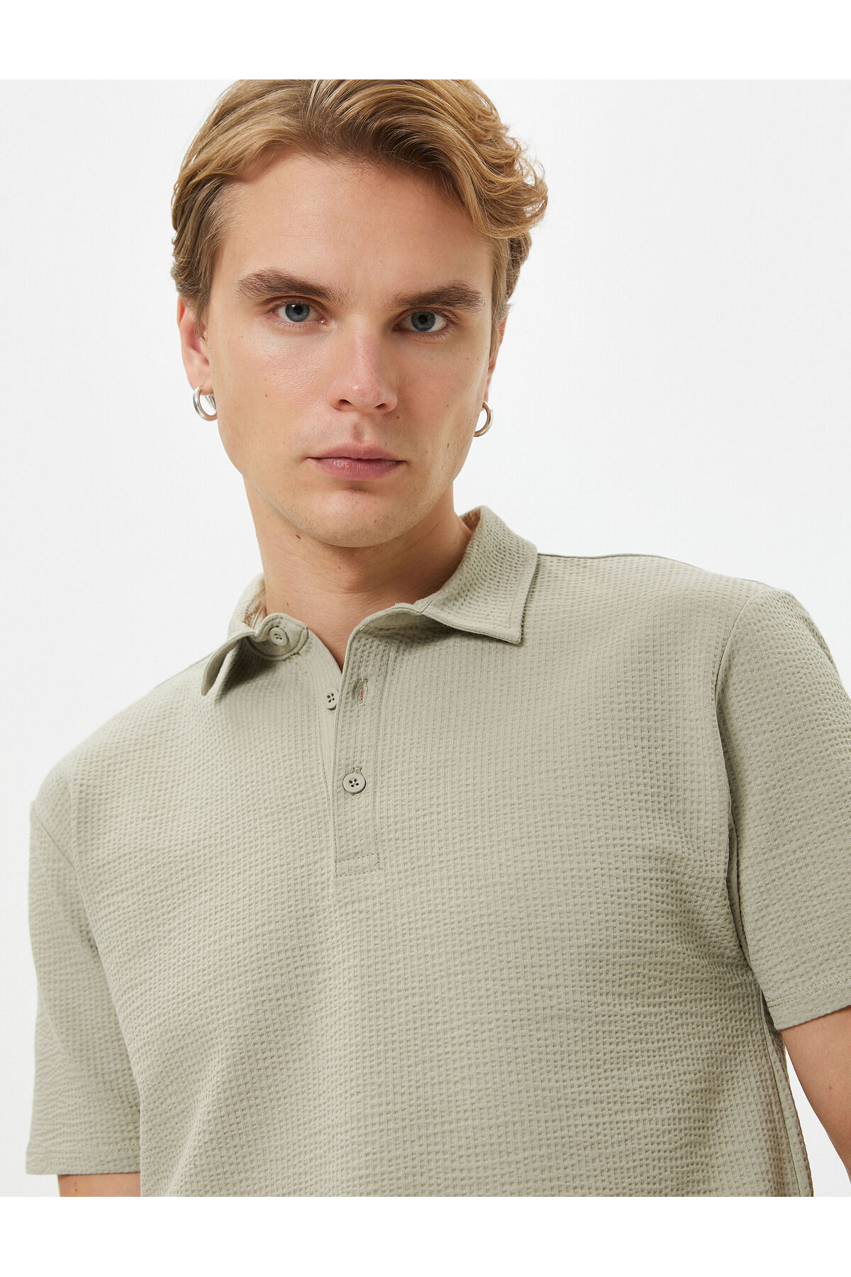 Levně Koton Polo Neck T-Shirt Jacquard Textured Buttoned Short Sleeve