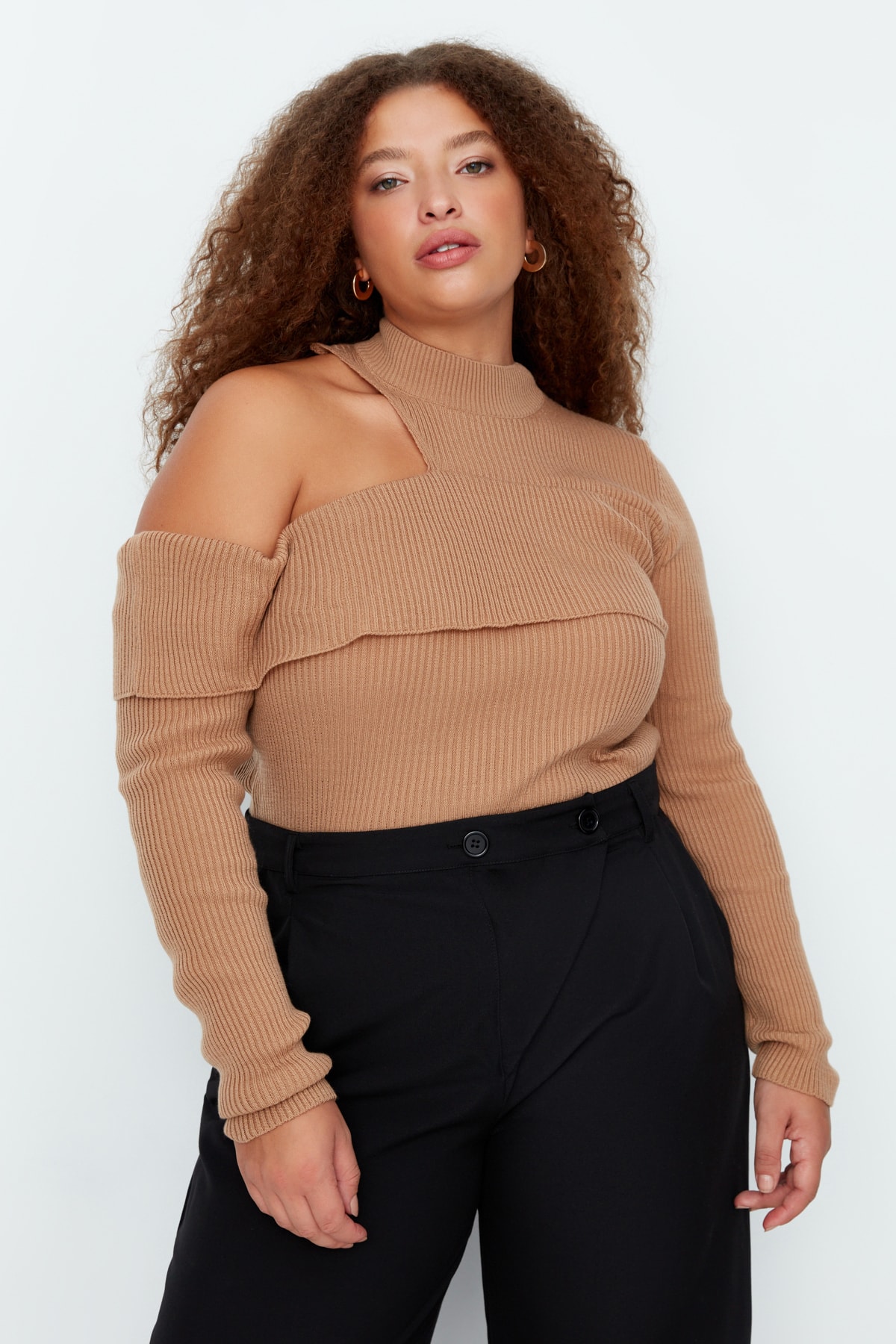 Trendyol Curve Plus Size Sweater - Brown - Regular fit