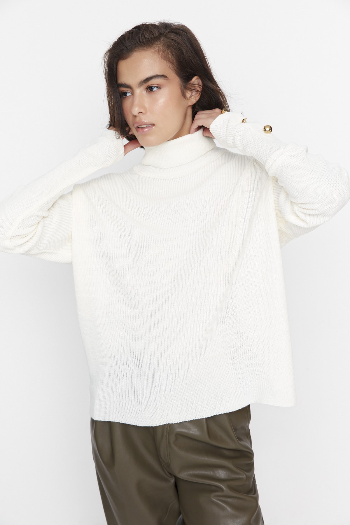 Trendyol Sweater - Ecru - Regular fit