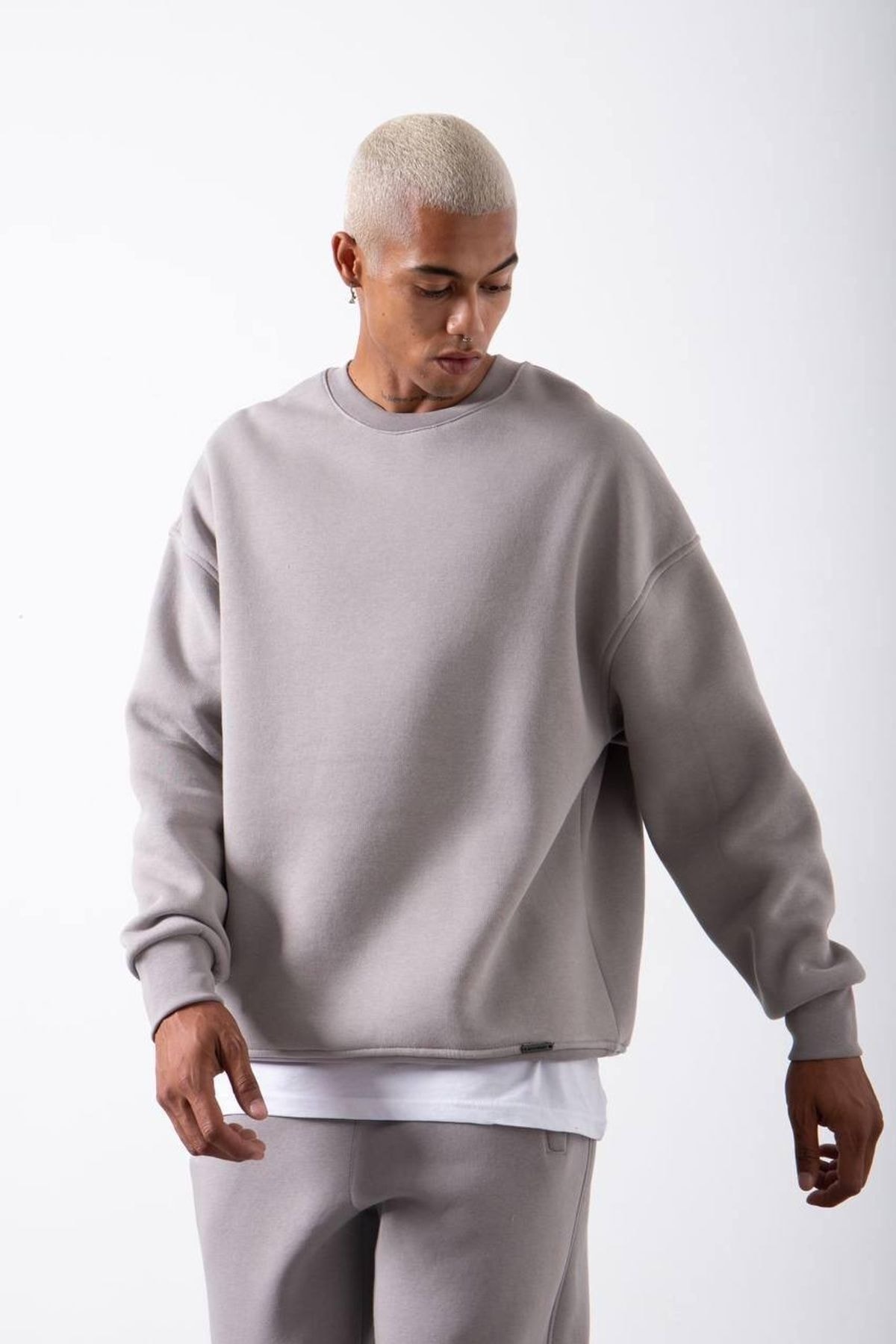 XHAN Gray Organic Cotton Marked Oversize Sweatshirt