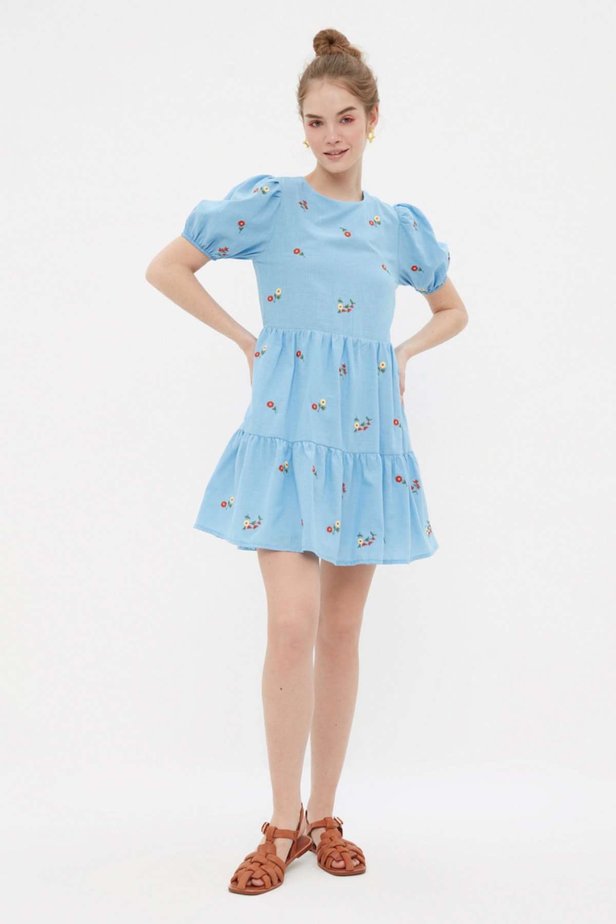 Trendyol albastru broderie Rochie