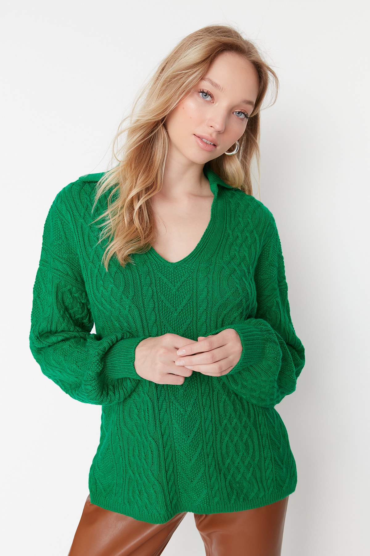 Trendyol Sweater - Green - Regular fit