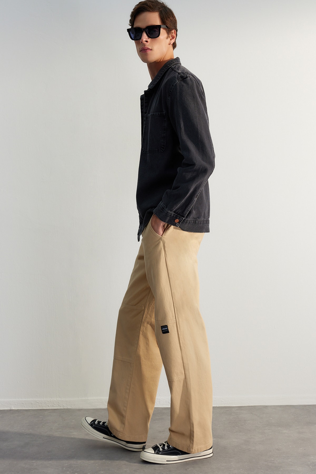 Levně Trendyol Limited Edition Mink Premium Loose Fit Trousers