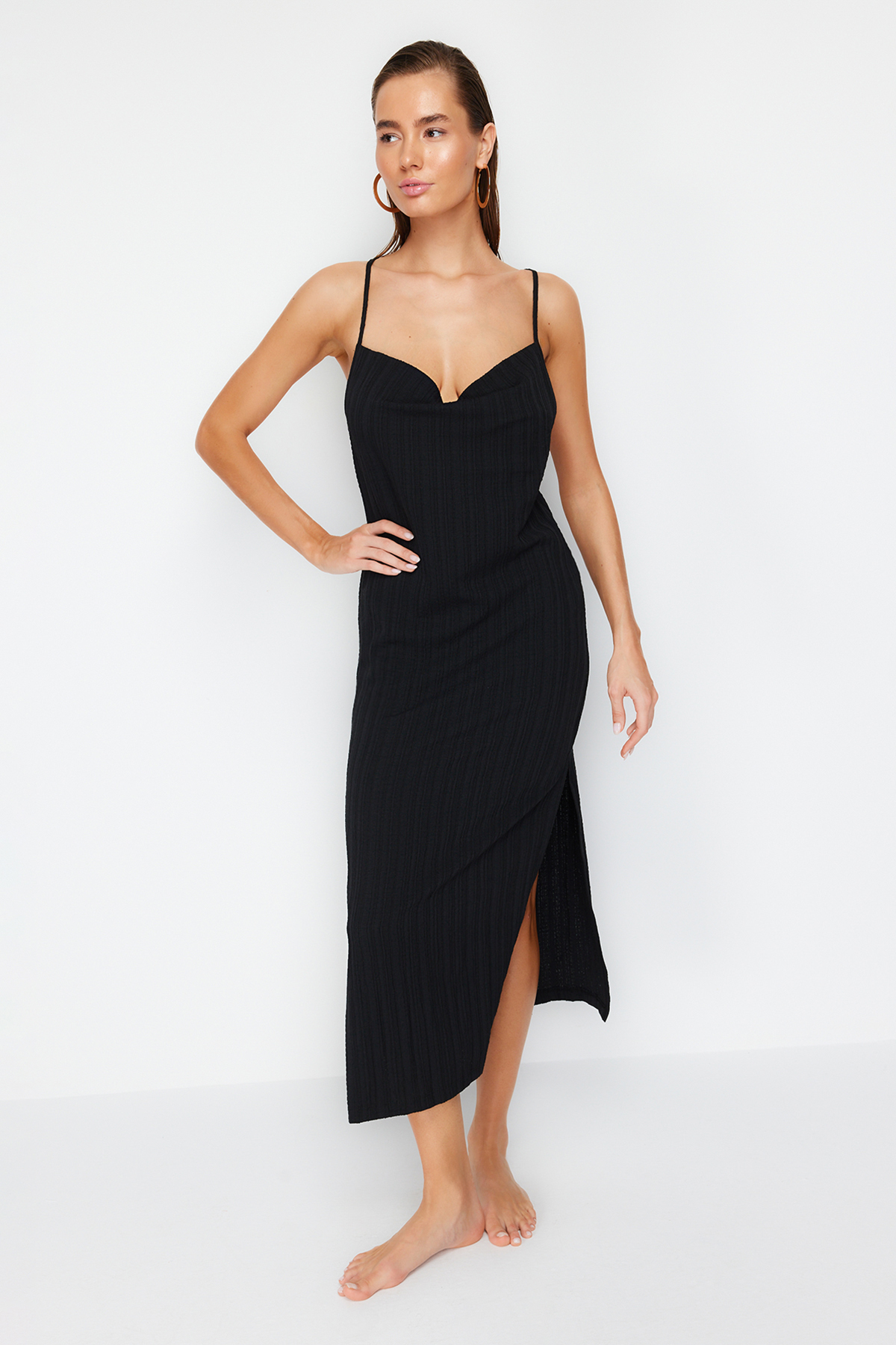 Trendyol Black Maxi Woven Backless Linen Blend Beach Dress