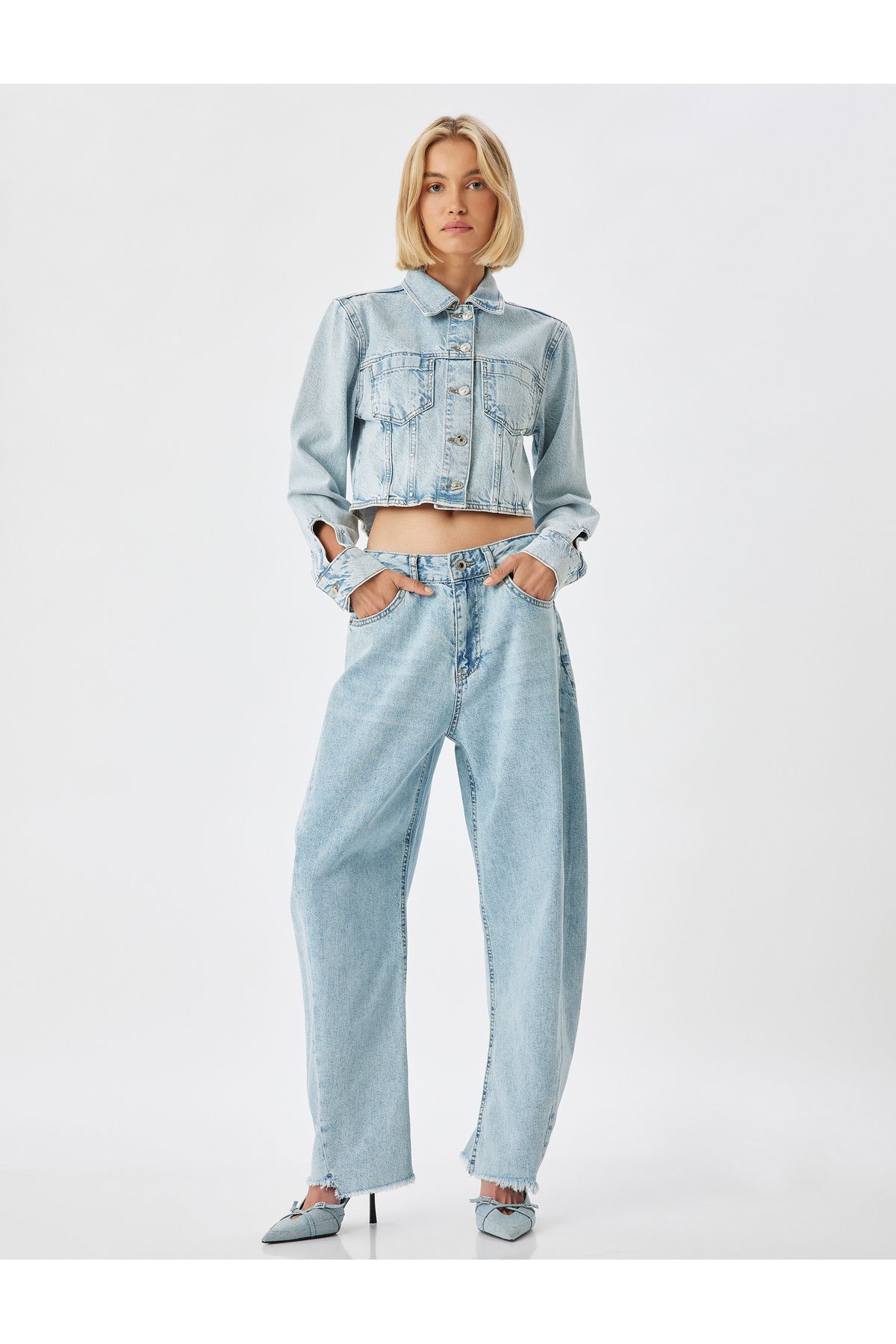 Koton High Waist Cut Leg Buttoned Jeans - Balloon Fit Jeans