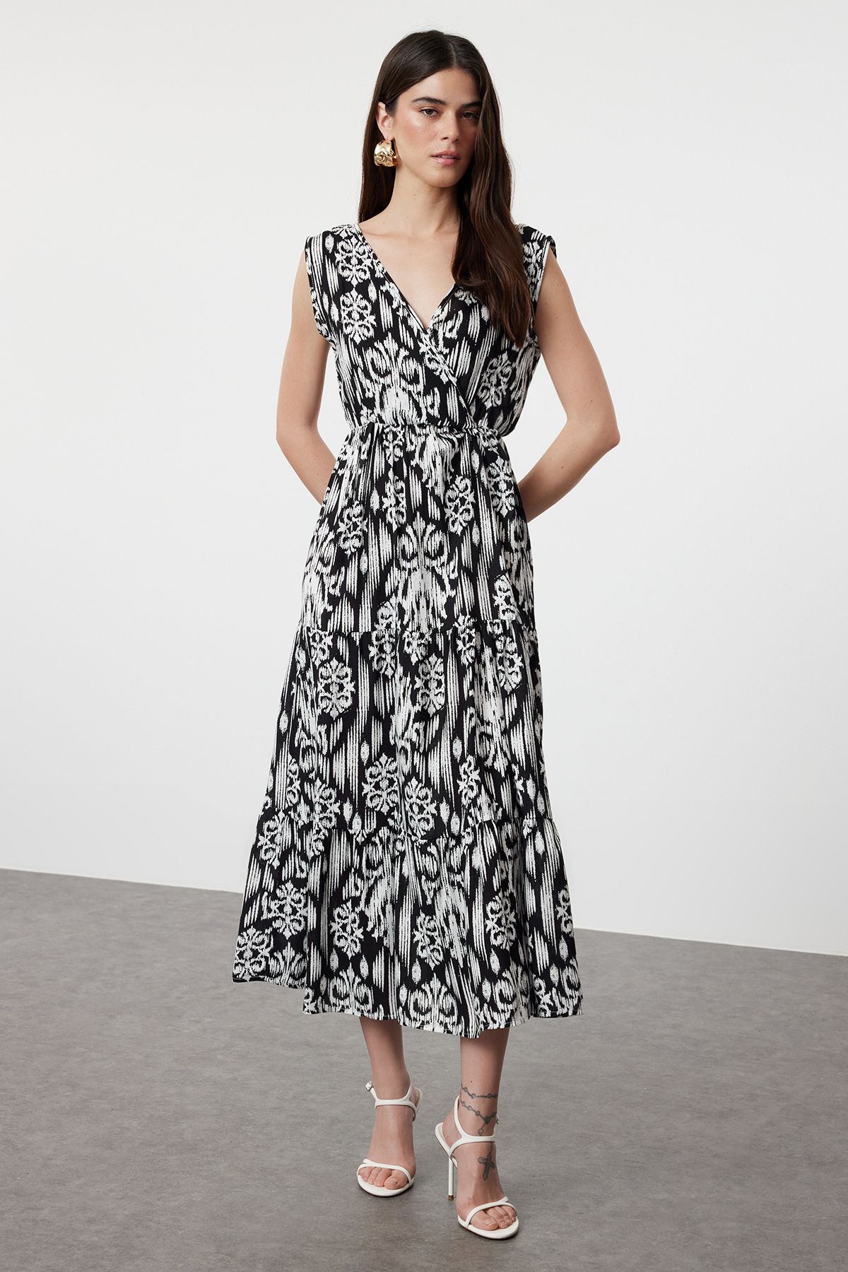 Trendyol Black Ethnic Patterned A-Line Double Breasted Neck Midi Viscose Woven Dress