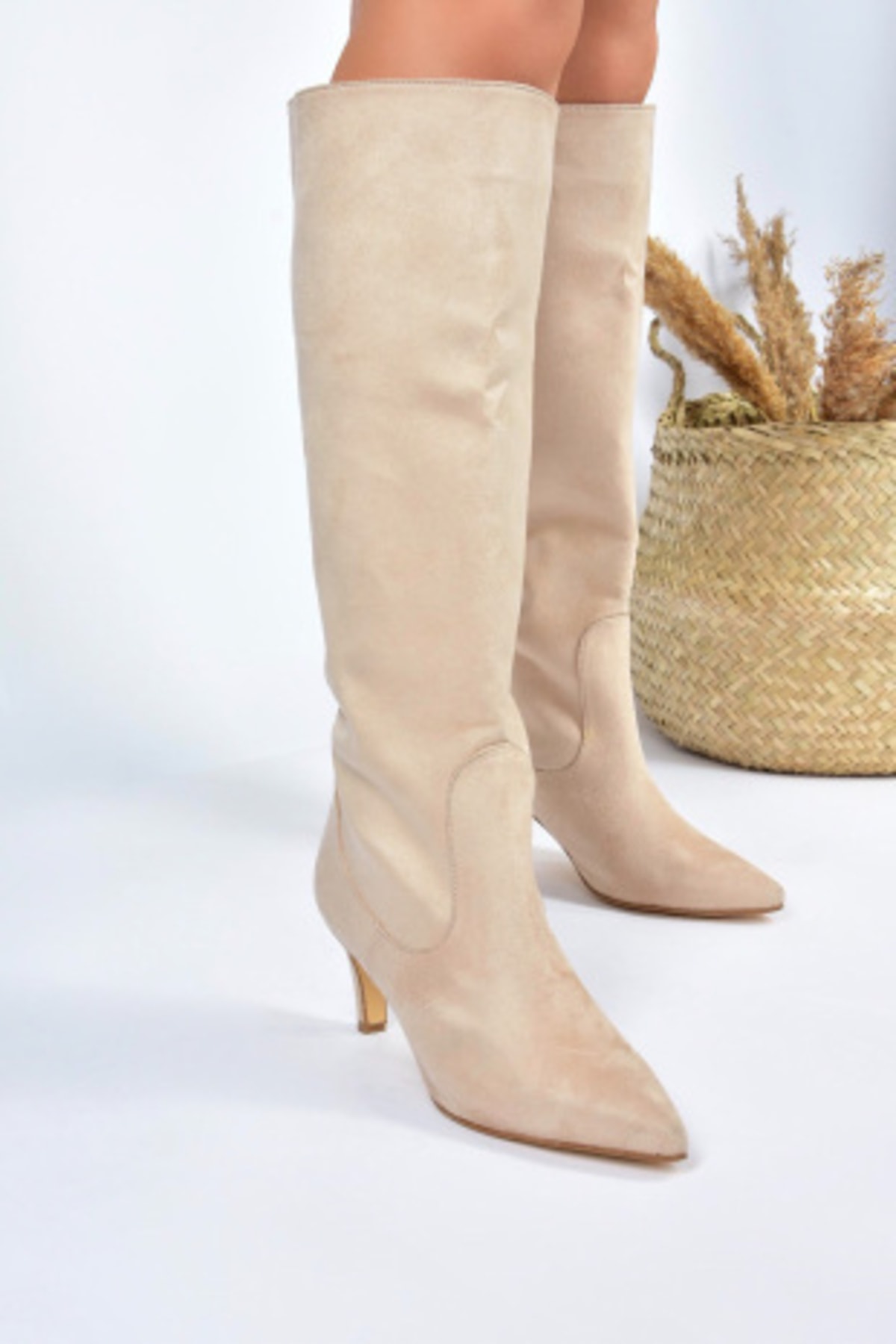 Fox Shoes Ten Women's Suede Short Heeled Boots