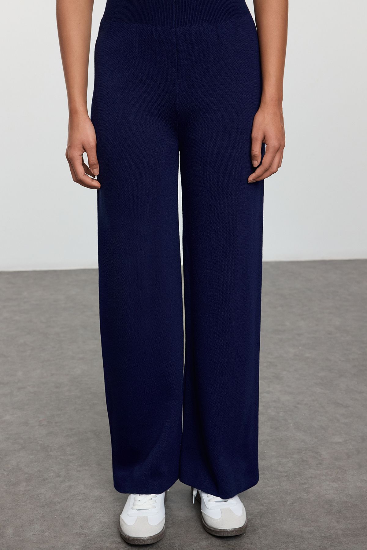 Trendyol Navy Blue Wide Cut Button Detailed Vest-Pants Knitwear Bottom-Top Set