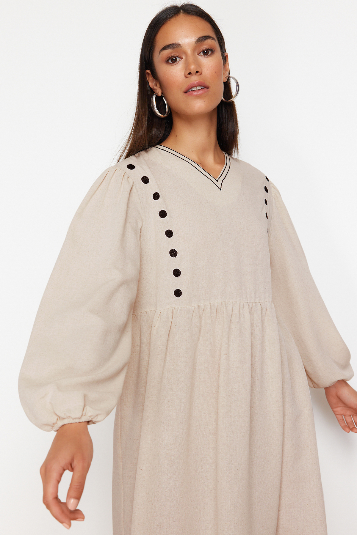 Trendyol Beige V-Neck Detailed Woven Linen Look Dress