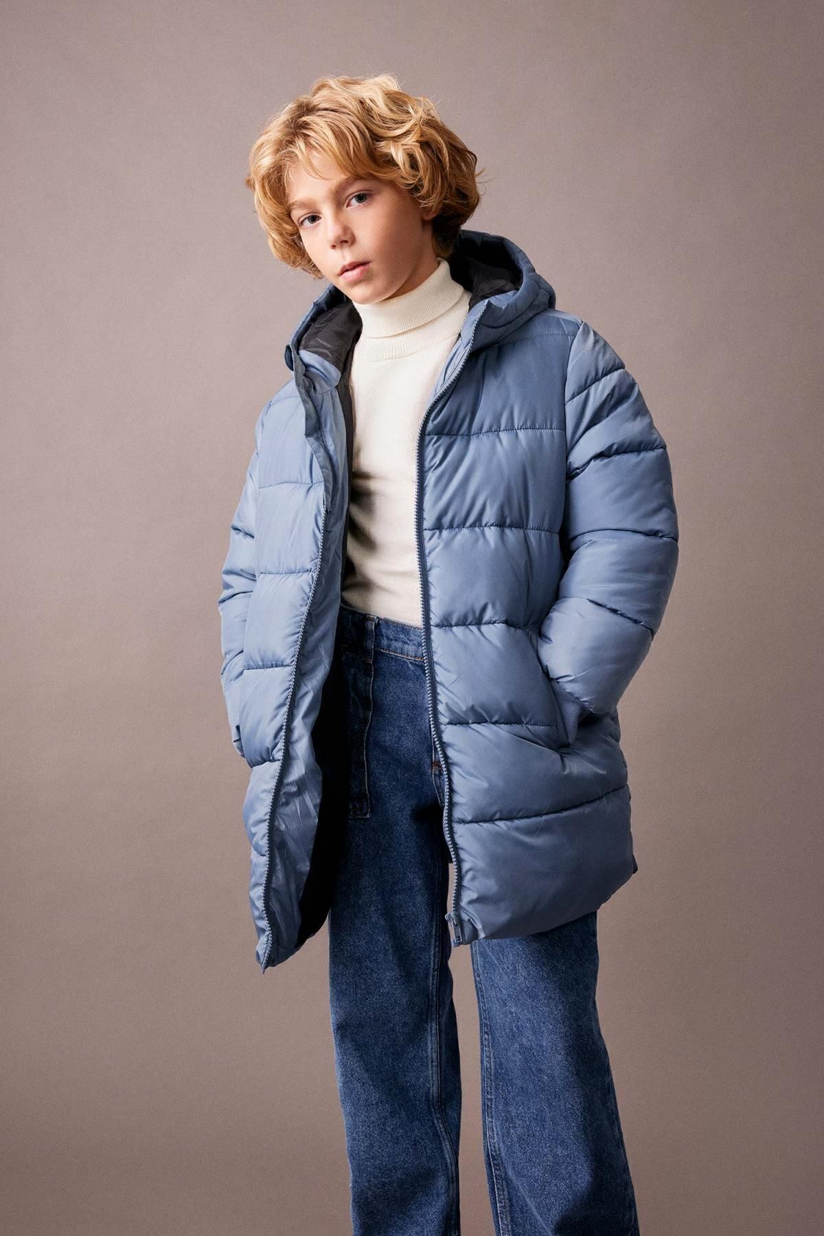 DEFACTO Boy's Water Repellent Hooded Puffer Jacket Coat