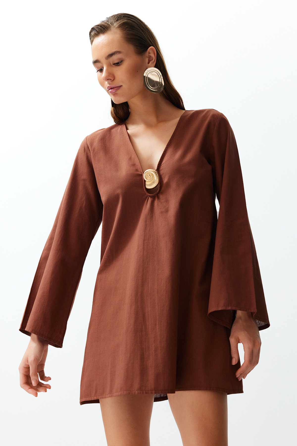 Levně Trendyol Brown Mini 100% Cotton Beach Dress with Woven Accessories