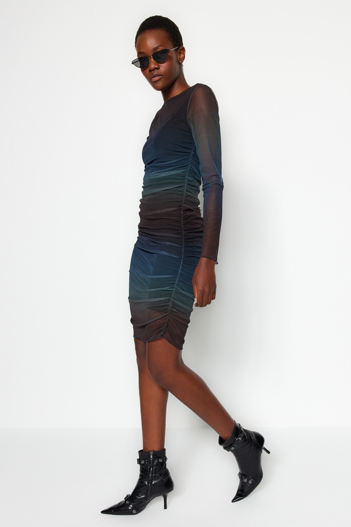 Rochie mini tricotată cu imprimeu multicolor Trendyol Crewneck cu detalii șiretuite și cambrate