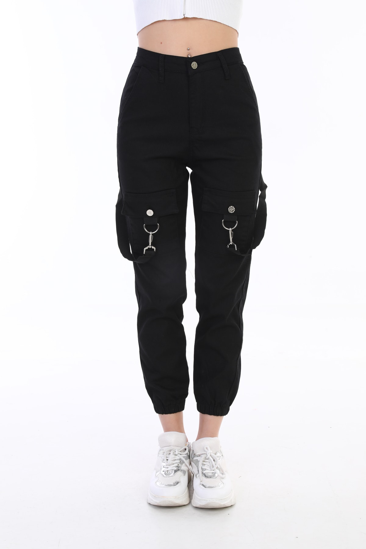 Levně BİKELİFE Black Ring Detailed Gabardine Fabric Cargo Trousers