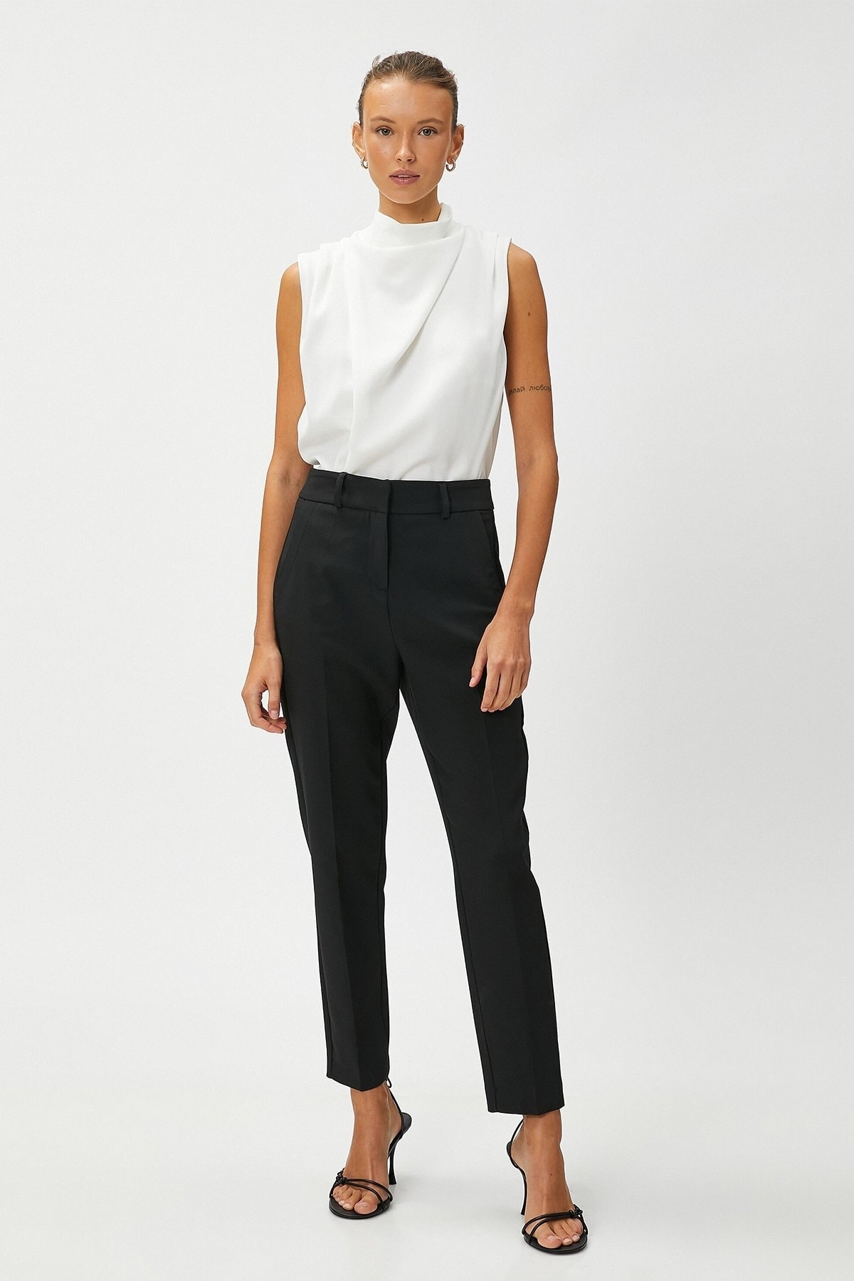 Levně Koton Crop Cigarette Trousers Straight Leg