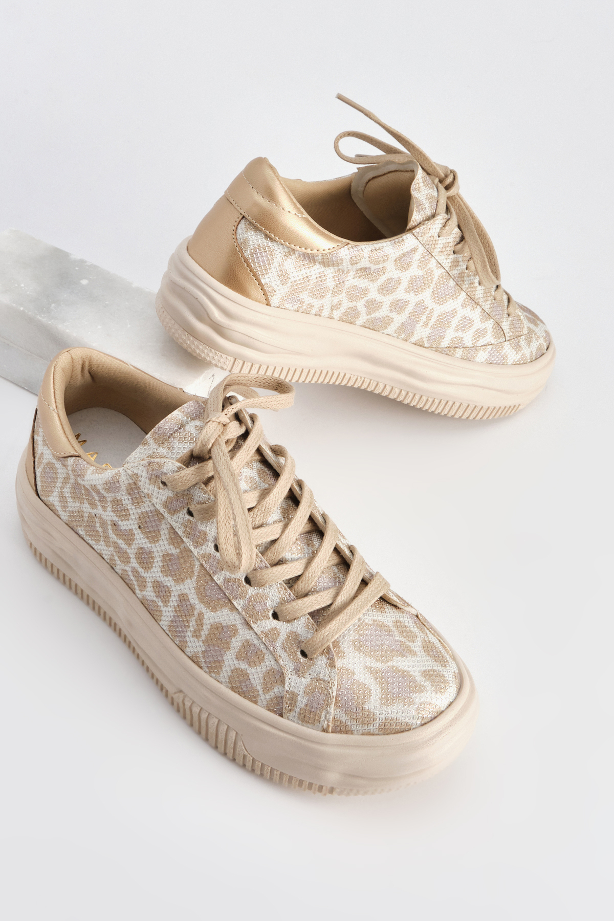 Marjin Women's Sneaker Thick Sole Lace-Up Sneakers Tales Beige Leopard.