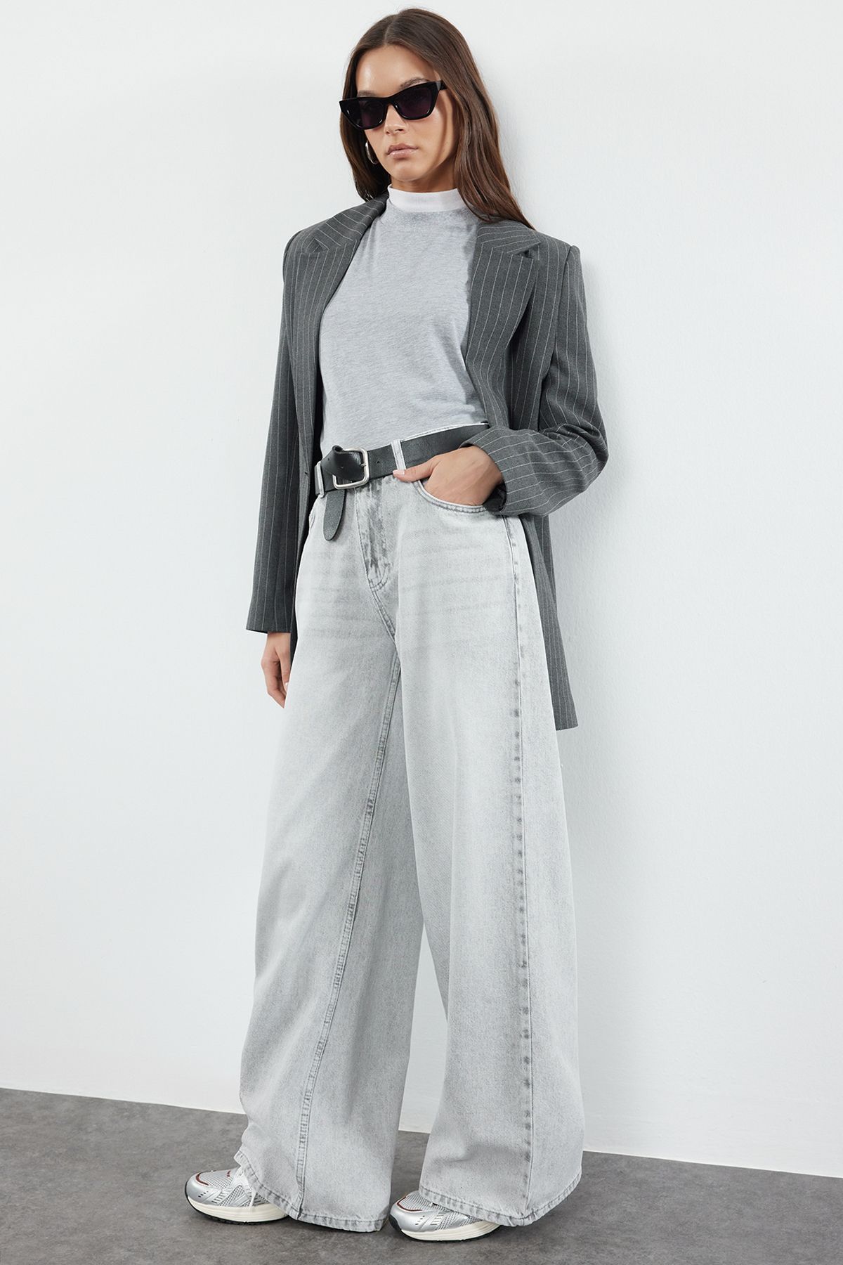 Trendyol Gray High Waist Extra Wide Leg Jeans