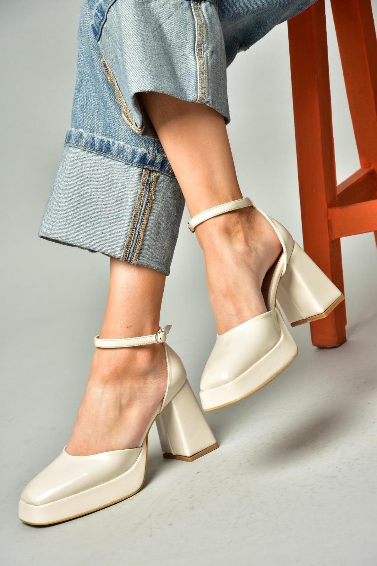Fox Shoes Na platforme