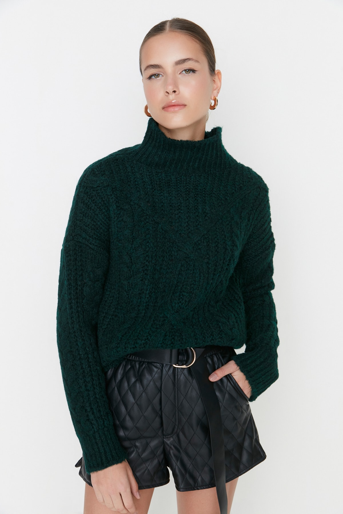 Trendyol Emerald Green puha textúrájú álló gallér kötöttáru pulóver