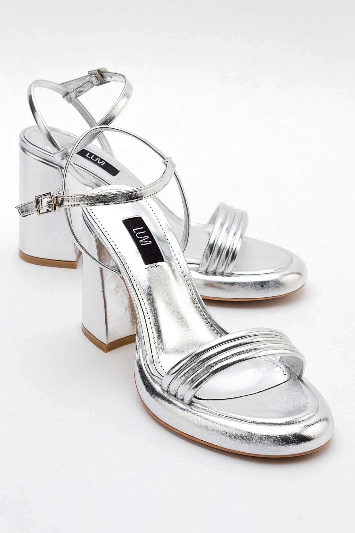 Levně LuviShoes POSSE Silver Metallic Women's Heeled Shoes