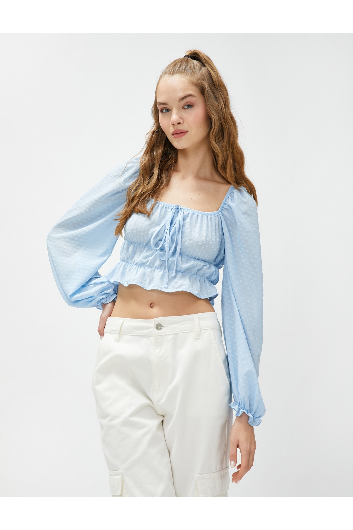 Levně Koton Crop Blouse Balloon Sleeves Square Collar Tie Detail Frilly