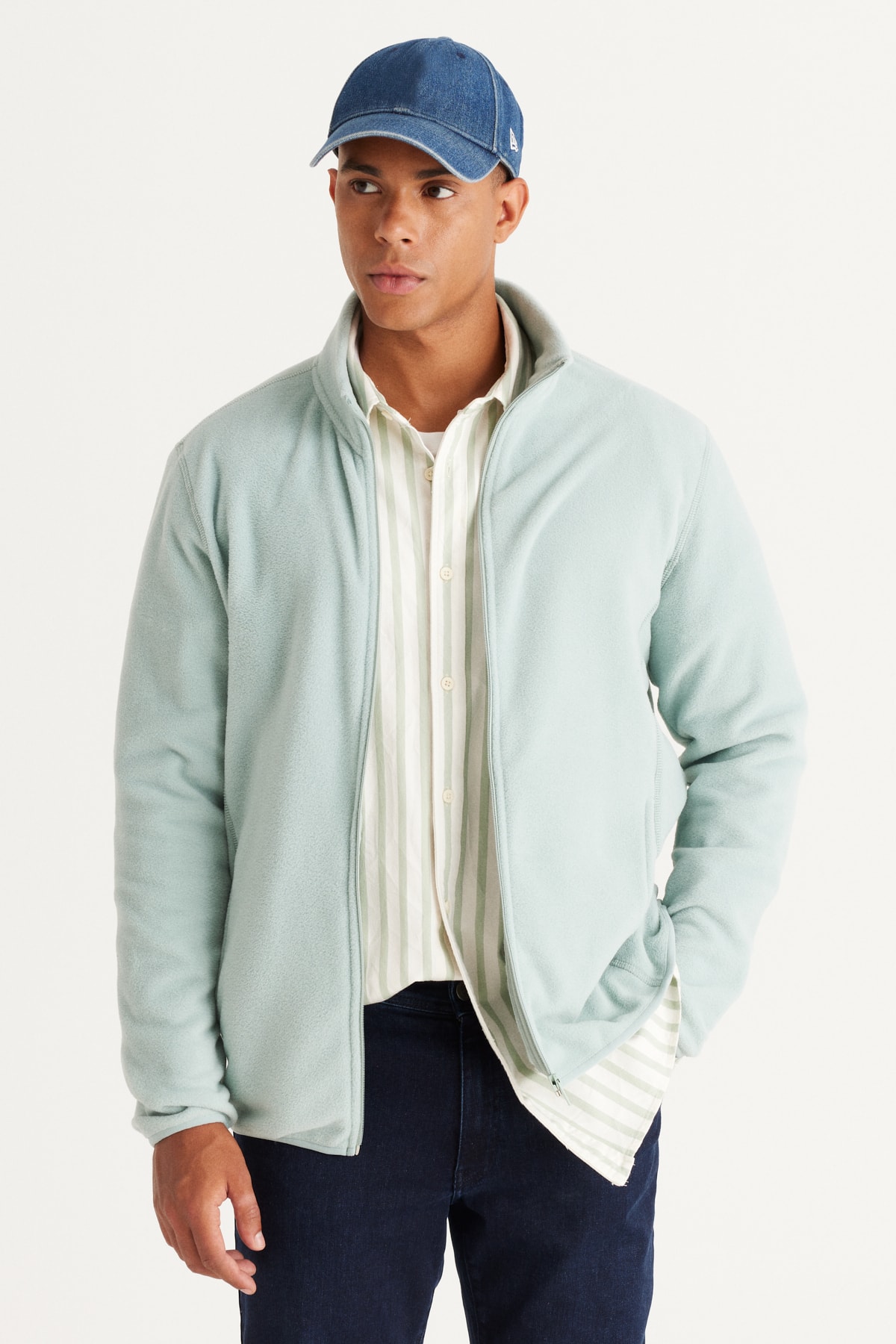 Levně AC&Co / Altınyıldız Classics Men's Cagla Anti-pilling Anti-Pilling Standard Fit High Bato Collar Sweatshirt Fleece Jacket