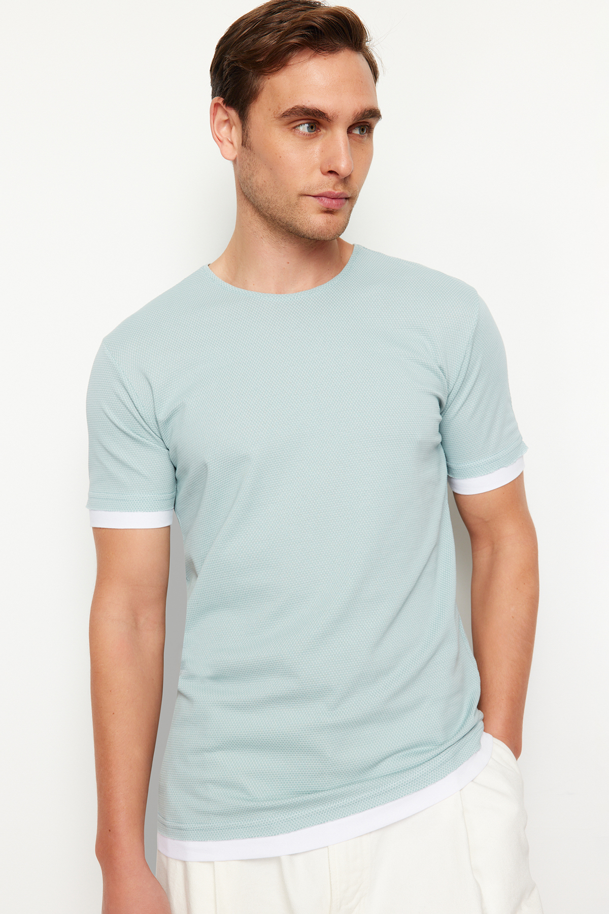 Levně Trendyol Mint Regular/Normal Fit Textured Color Block T-Shirt