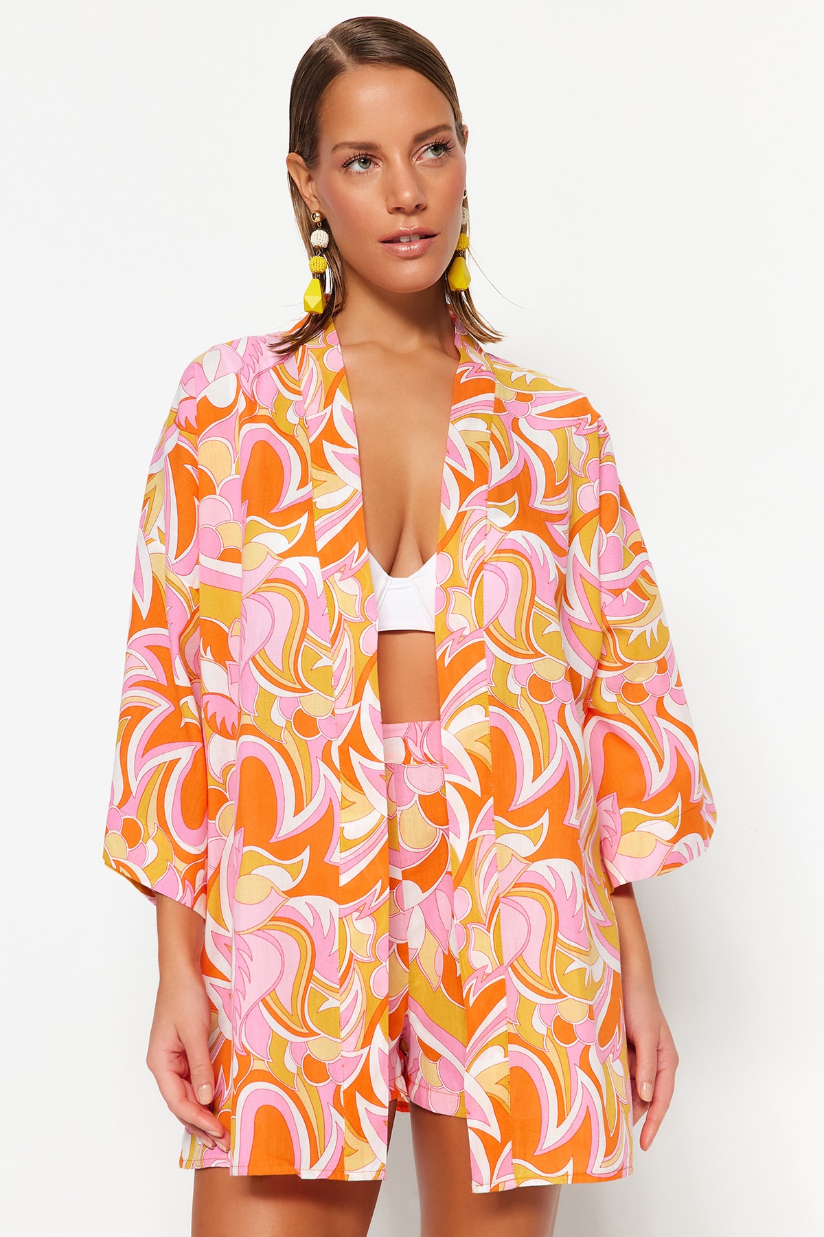 Kimono dama, Trendyol