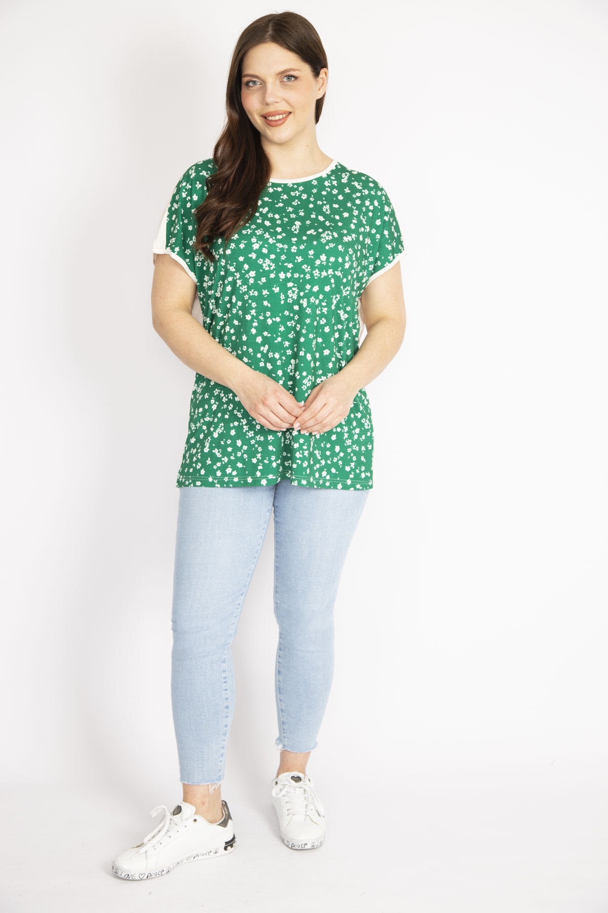 Levně Şans Women's Green Plus Size Front Patterned Blouse