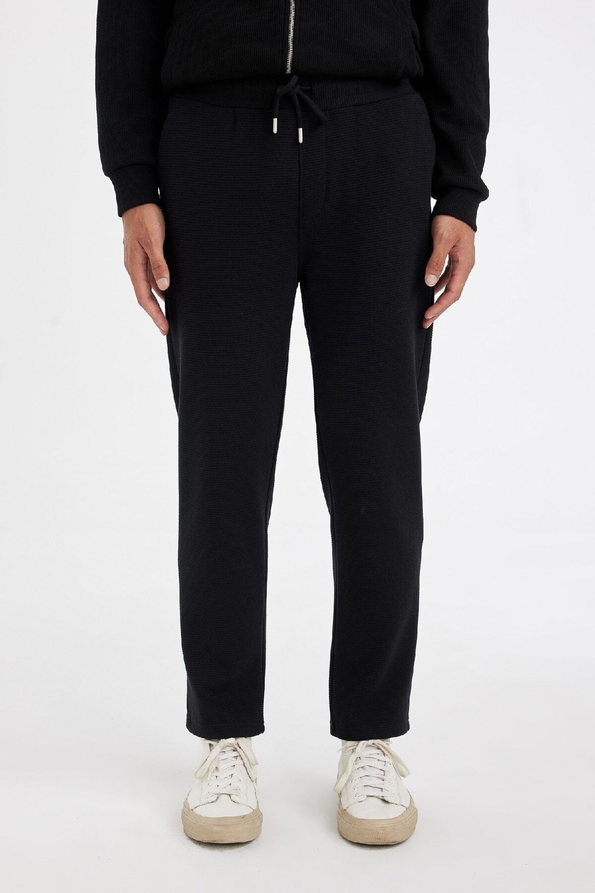 DEFACTO Slim Fit Slim Cut Waist Tie Pocket Straight Leg Sweatpants