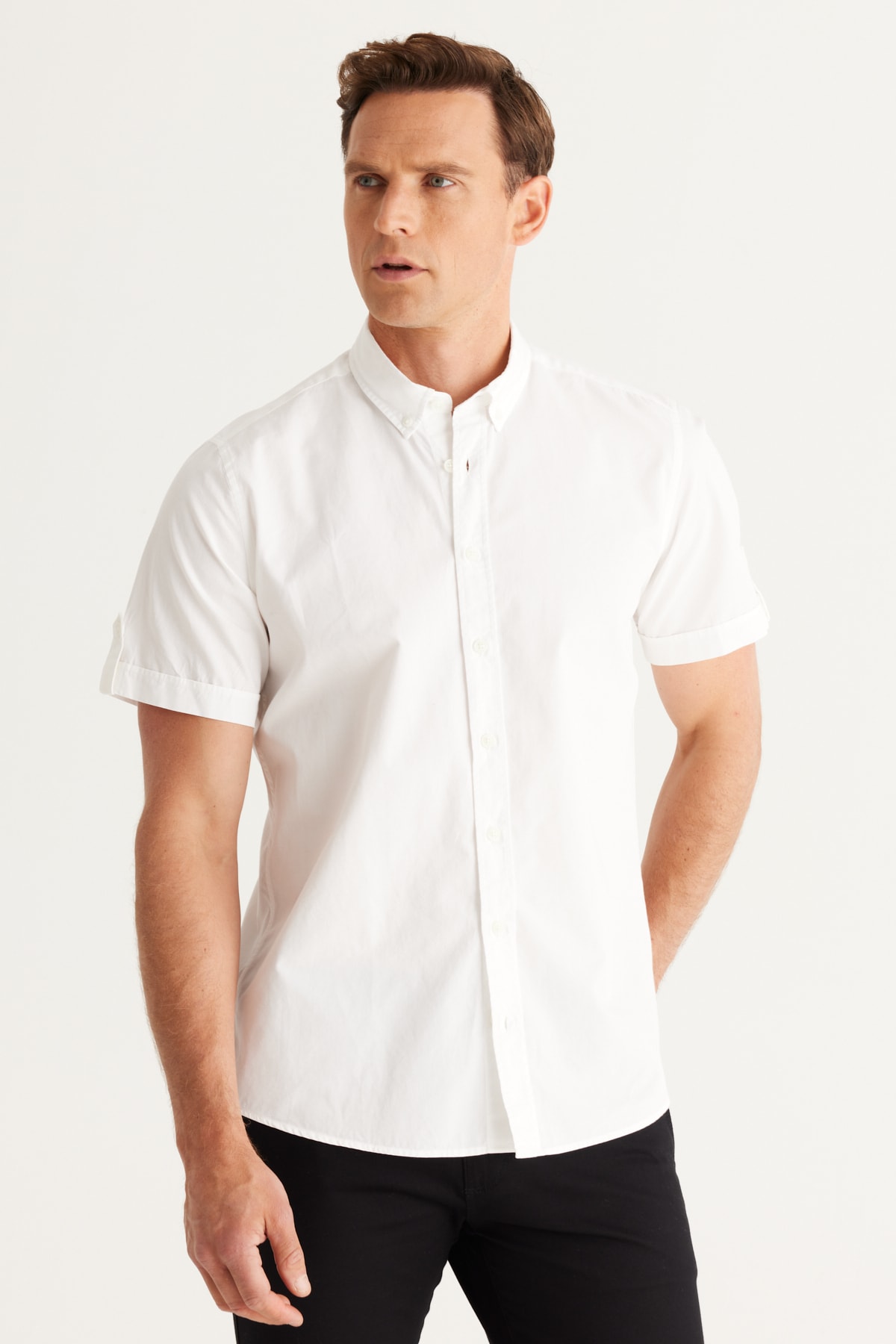 AC&Co / Altınyıldız Classics Men's White Slim Fit Slim Fit Buttoned Collar Cotton Short Sleeve Linen Shirt
