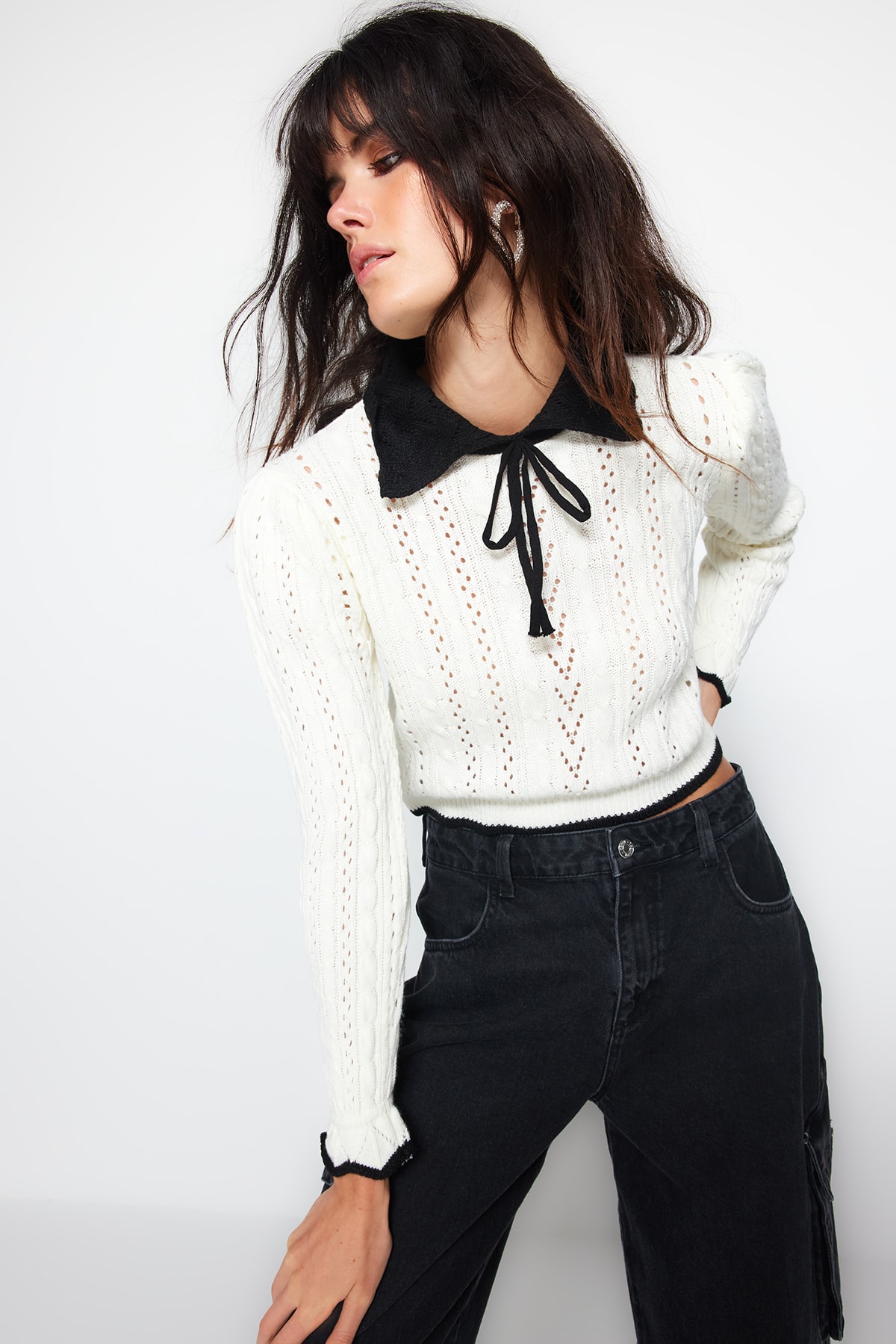 Trendyol Sweater - Ecru - Regular fit