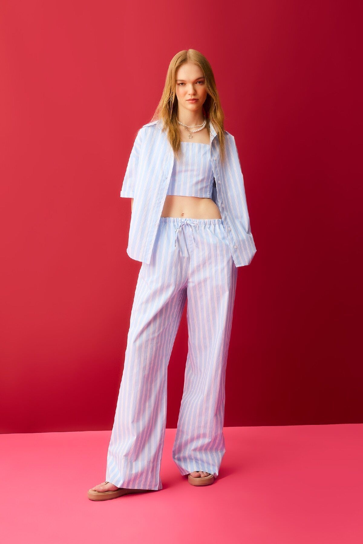 DEFACTO Cool Straight Fit Striped Mid Waist Poplin Trousers