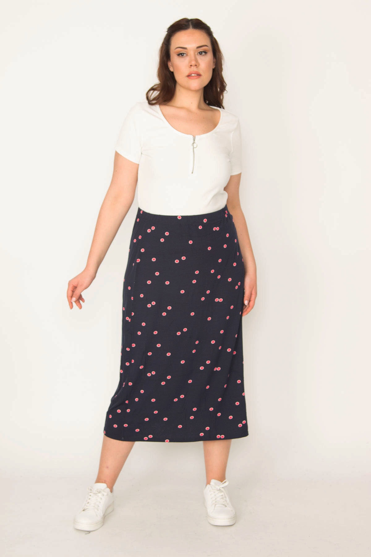 Levně Şans Women's Plus Size Navy Blue Elastic Waist Patterned Skirt
