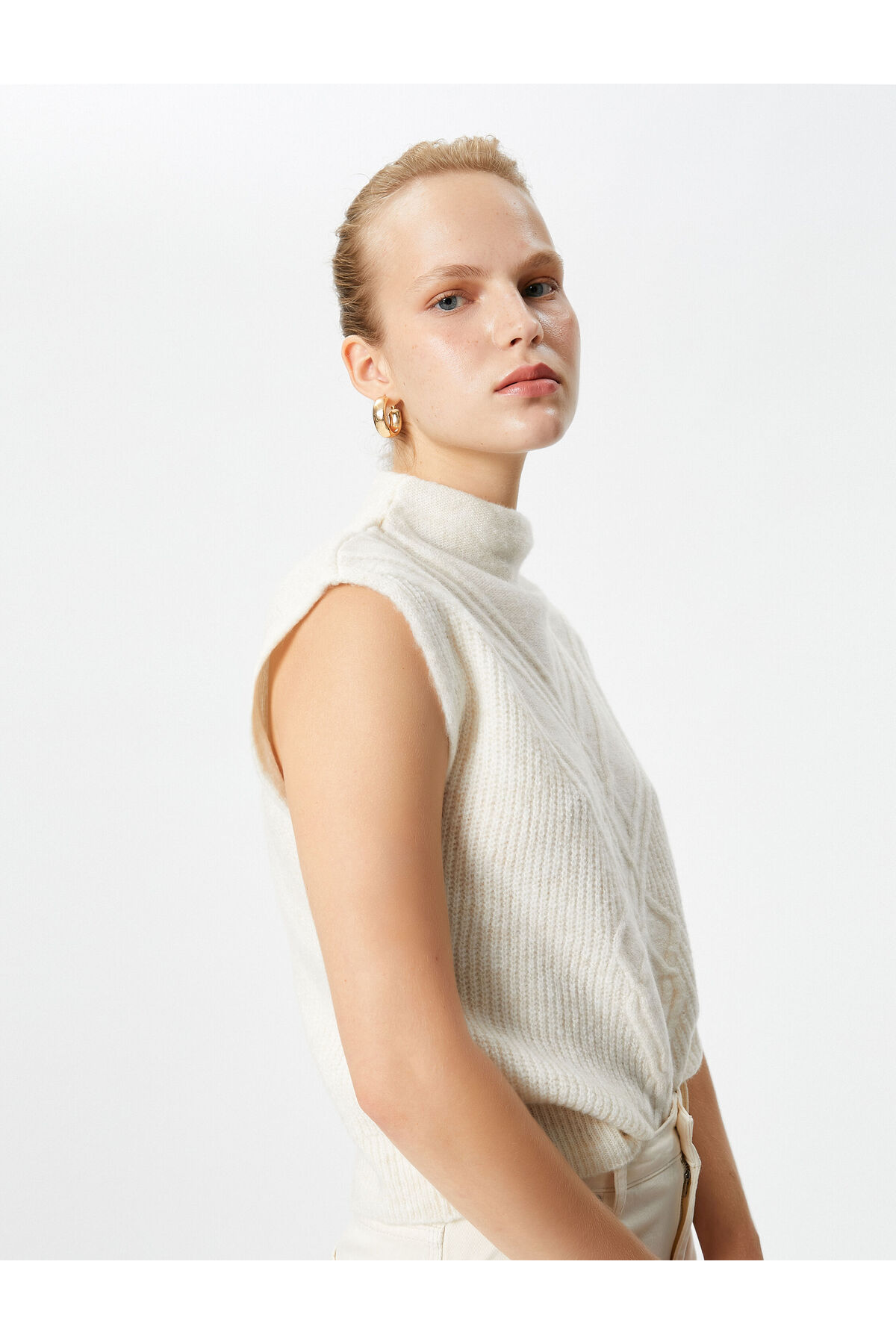 Koton Women's Ecru Vest