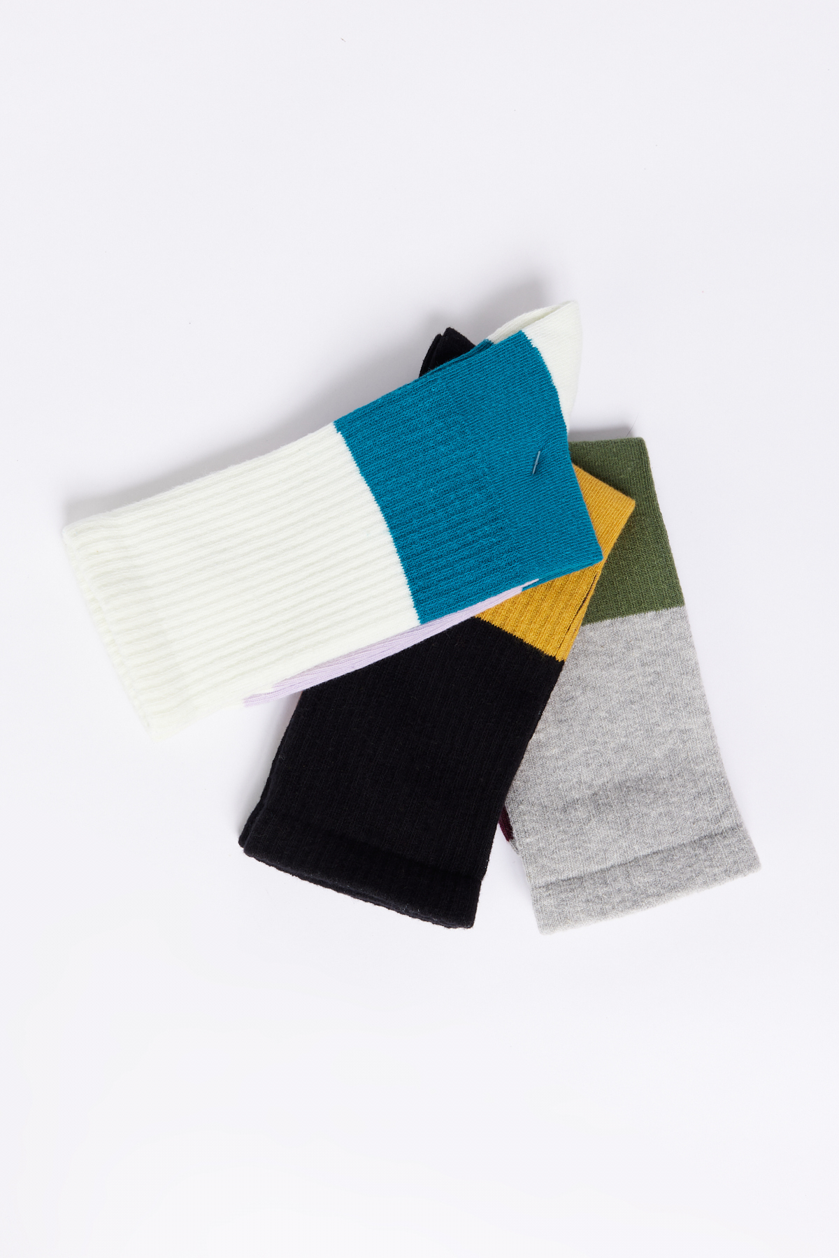 Levně AC&Co / Altınyıldız Classics Men's Mixed Pattern 3-pack Socket Socks