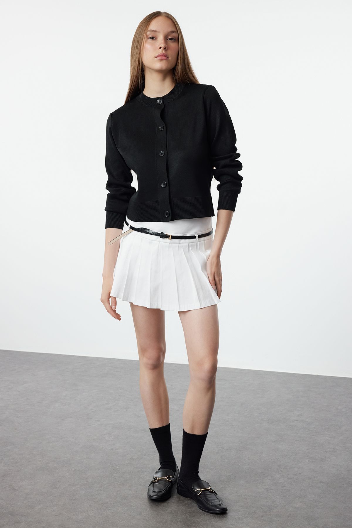 Trendyol Black Crew Neck Knitwear Cardigan