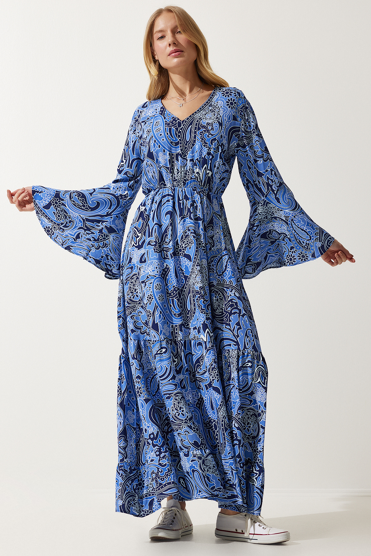 Levně Happiness İstanbul Women's Blue Patterned Summer Viscose Dress