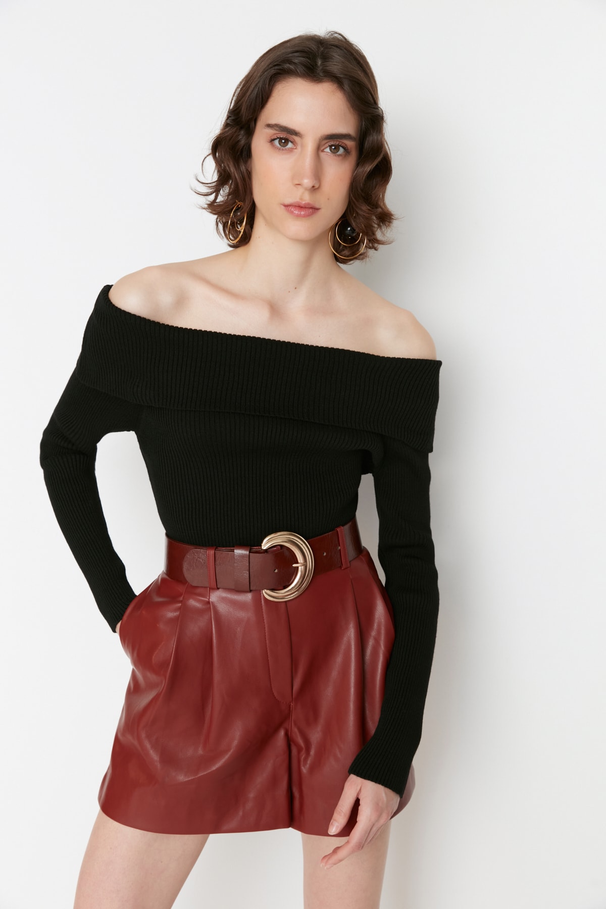 Trendyol Black Super Crop Carmen Collar Knitwear Sweater