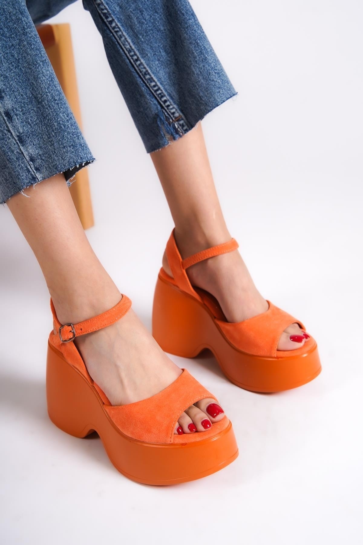 Levně Capone Outfitters Capone Women's High Wedge Heel Ankle Strap Orange Orange Sandals